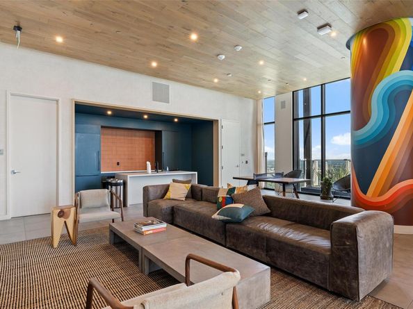 48 East Ave 2201, Austin TX 78701