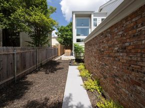 8320 Greenslope DR A, Austin TX 78759