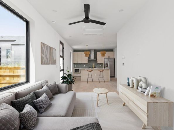 802 Philco DR 2, Austin TX 78745