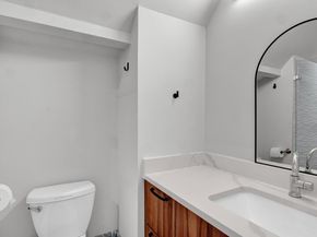 1914 E 8th ST, Austin TX 78702