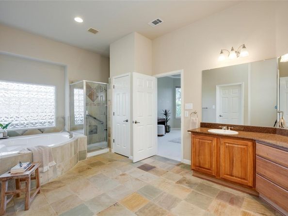 6900 Via Ricco DR, Austin TX 78749