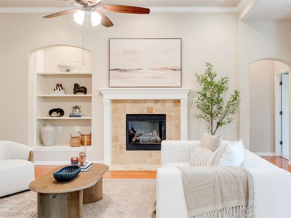 6900 Via Ricco DR, Austin TX 78749