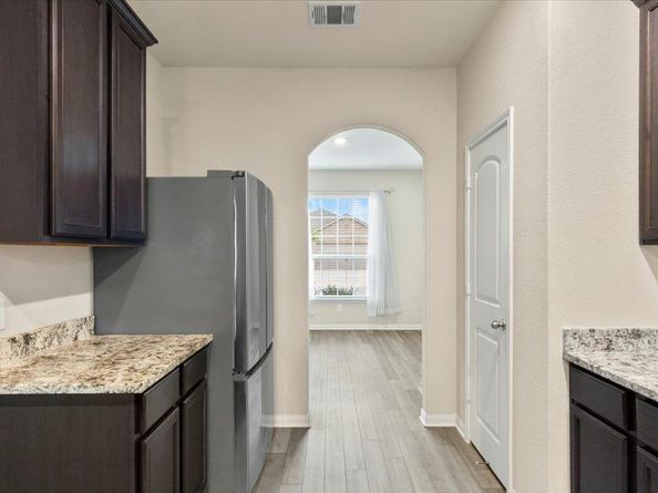 321 Freedom Park Ave, Liberty Hill TX 78642