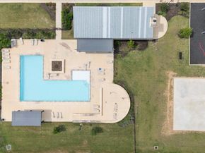 321 Freedom Park Ave, Liberty Hill TX 78642