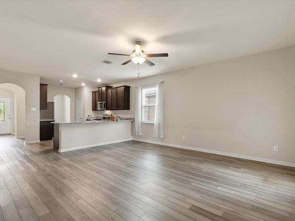 321 Freedom Park Ave, Liberty Hill TX 78642