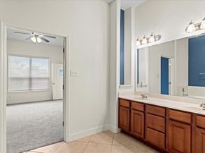 2210 Onion Creek PKWY 604, Austin TX 78747