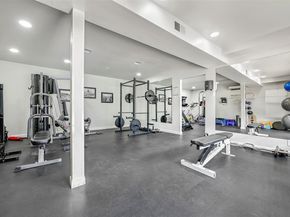2020 S Congress Ave 2213, Austin TX 78704