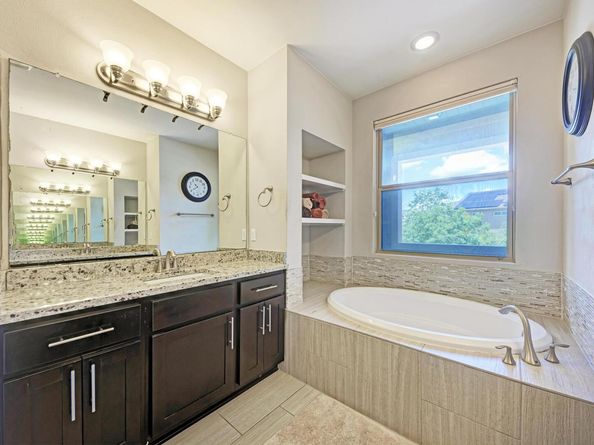3105 McCurdy ST, Austin TX 78723