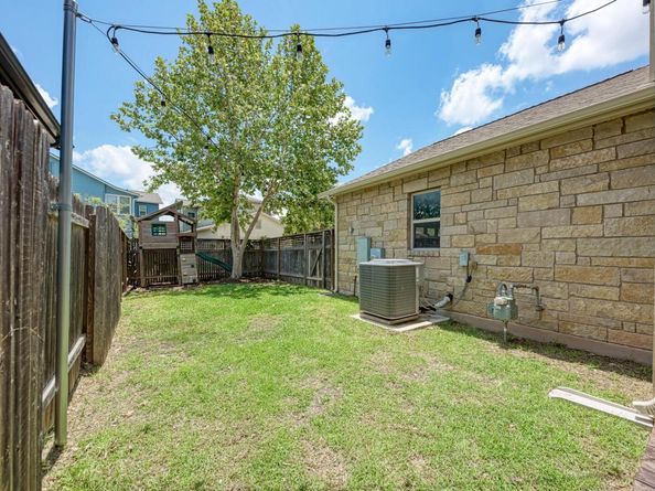 3105 McCurdy ST, Austin TX 78723