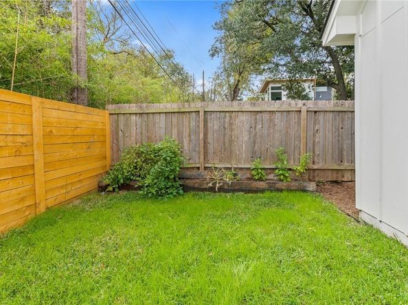 3321 Hemlock Ave 2, Austin TX 78722