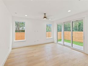 3321 Hemlock Ave 2, Austin TX 78722
