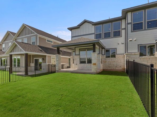 2204B Cornfield DR, Pflugerville TX 78660