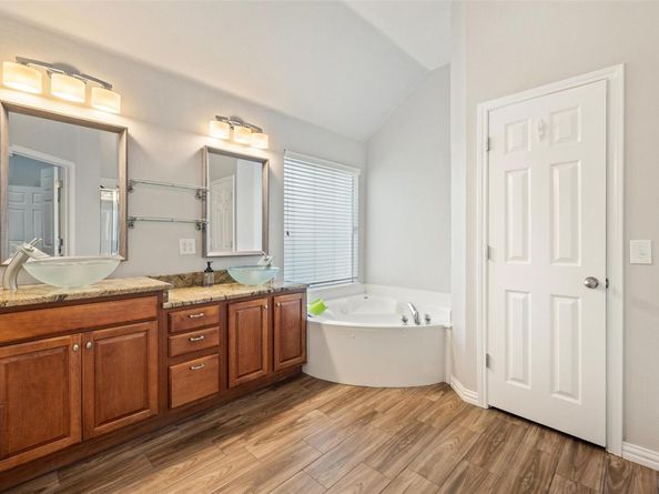 2112 Bandera PATH, Round Rock TX 78665