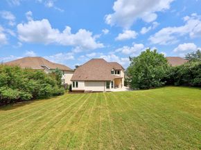 106 Tonkawa TRL W, Austin TX 78738