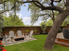 2809 S 5TH St 4, Austin TX 78704