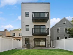 220 Freeman Ave, Jersey City NJ 07306