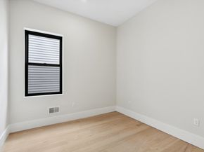 220 Freeman Ave, Jersey City NJ 07306