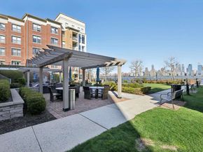 24 Avenue At Port Imperial 421, West New York NJ 07093
