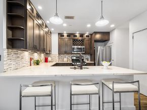 159 2nd St 1104, Jersey City NJ 07302