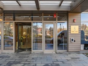 75 Park Lane 901, Jersey City NJ 07310