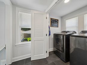 3 Raydol Ave, Secaucus NJ 07094