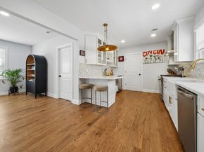 3 Raydol Ave, Secaucus NJ 07094