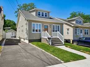 3 Raydol Ave, Secaucus NJ 07094