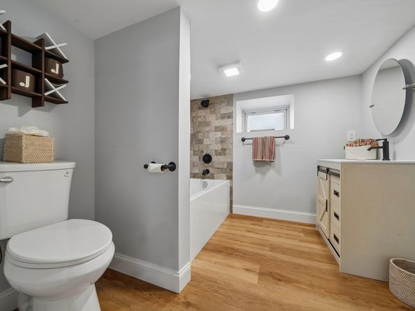 3 Raydol Ave, Secaucus NJ 07094