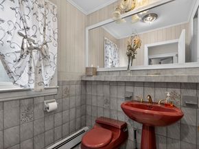 20 75th St, North Bergen NJ 07047