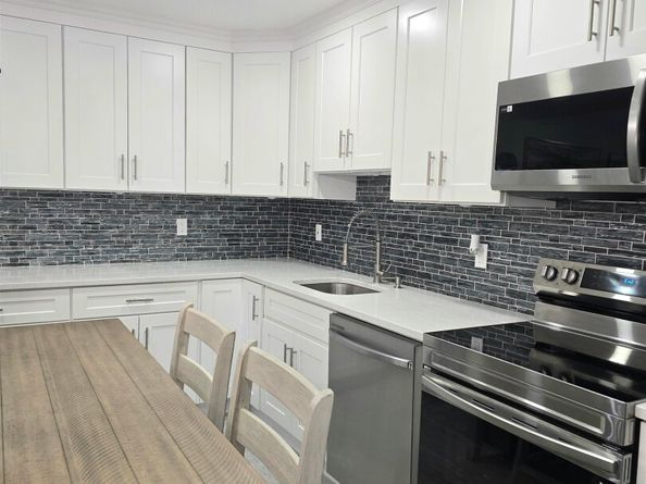 2 Radio Ave A18, Secaucus NJ 07094