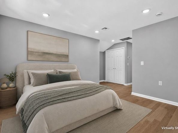 74 West 52nd St, Bayonne NJ 07002