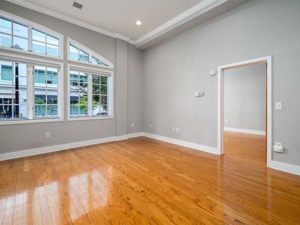 61 Grand St 1L, Jersey City NJ 07302