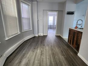 35 Orient Ave, Jersey City NJ 07305-3419