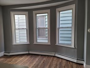 35 Orient Ave, Jersey City NJ 07305-3419