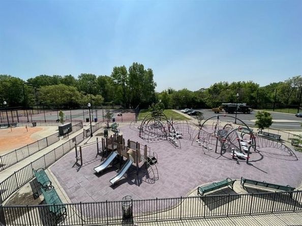 546 Garfield Ave, Jersey City NJ 07304