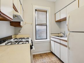 262 Clendenny Ave 6, Jersey City NJ 07304