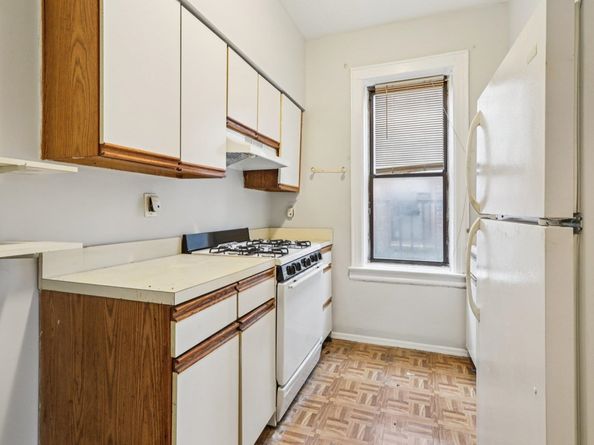 262 Clendenny Ave 6, Jersey City NJ 07304