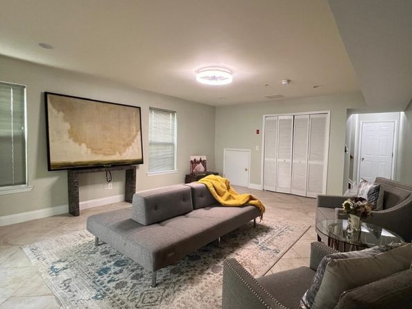 24 Marina Dr, Bayonne NJ 07992