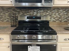 24 Marina Dr, Bayonne NJ 07992