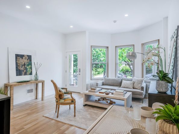3 Bonn Pl 1, Weehawken NJ 07086