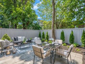 3 Bonn Pl 1, Weehawken NJ 07086