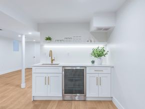 3 Bonn Pl 1, Weehawken NJ 07086