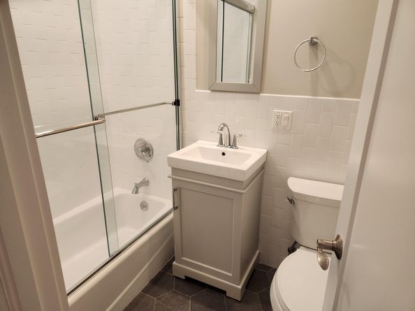 86 West 33rd St 207, Bayonne NJ 07002