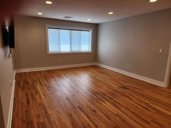 86 West 33rd St 207, Bayonne NJ 07002