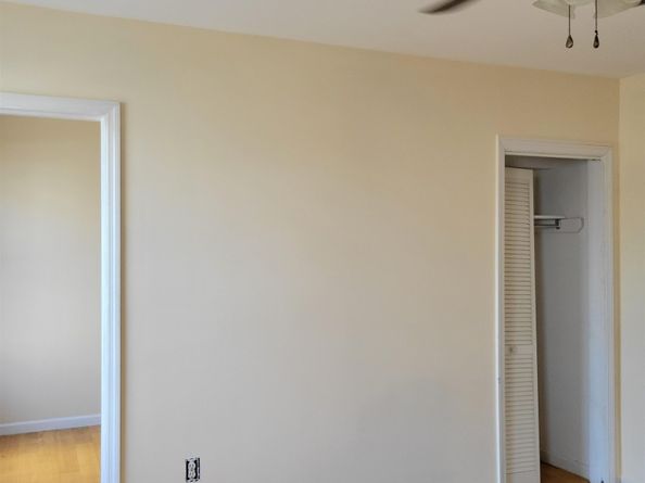 337 Summit Ave, Jersey City NJ 07306