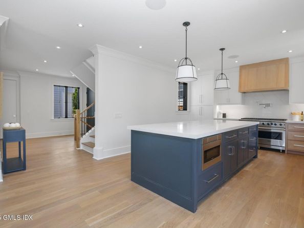 148 E Elm Street 2, Greenwich CT 06830