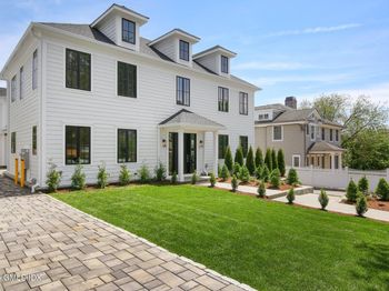 148 E Elm Street