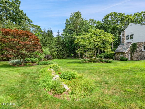 31 Sawmill Lane, Greenwich CT 06830