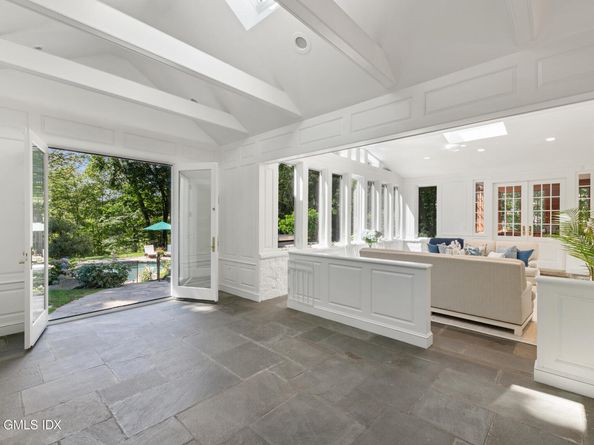 31 Sawmill Lane, Greenwich CT 06830
