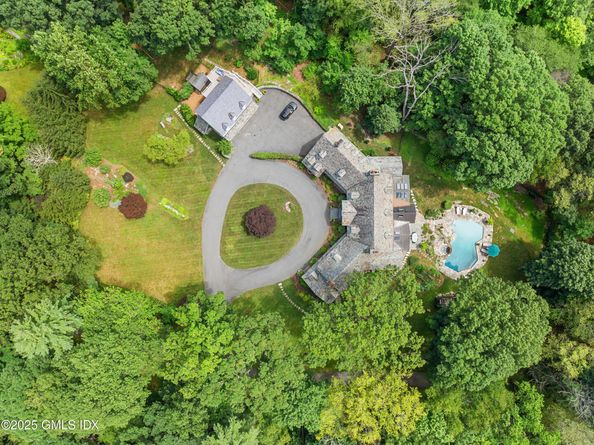 31 Sawmill Lane, Greenwich CT 06830